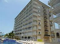 קוזומל Villa Del Arcos מלון